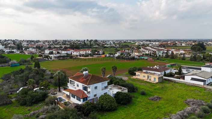 Image No.44-3 Bed House for sale