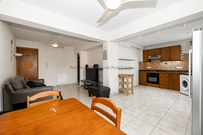 Image No.3-Appartement de 2 chambres à vendre à Oroklini