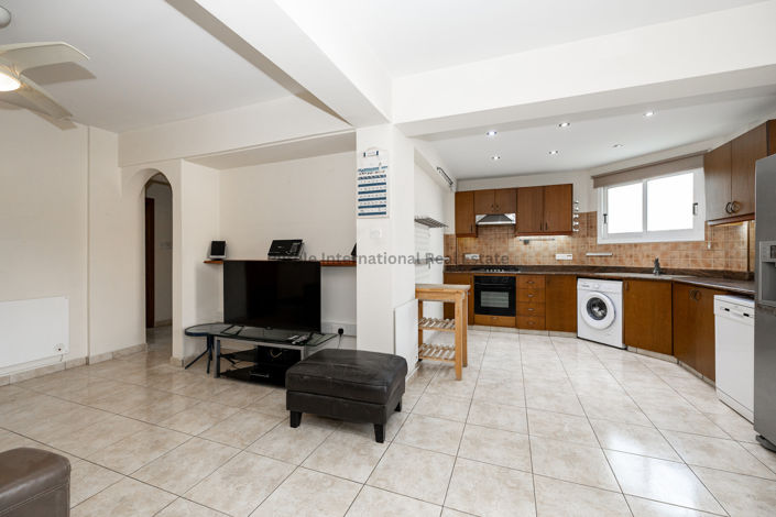 Image No.5-Appartement de 2 chambres à vendre à Oroklini