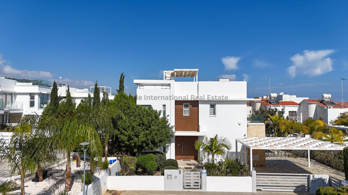 Image No.19-4 Bed Villa for sale