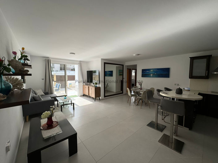 Image No.2-Appartement de 2 chambres à vendre à Oroklini