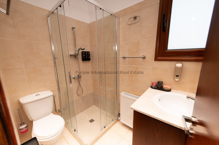 Image No.38-4 Bed Villa for sale