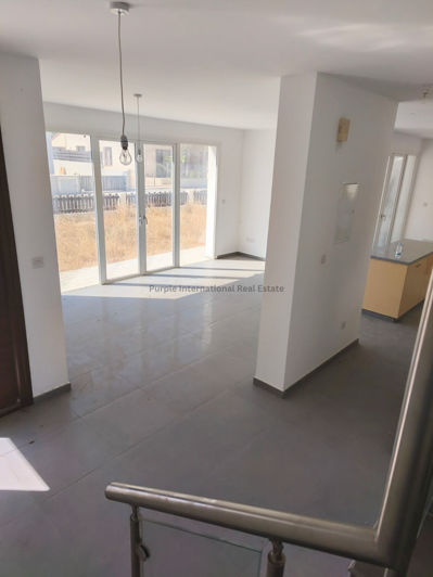 Image No.2-Villa de 3 chambres à vendre à Parekklisia