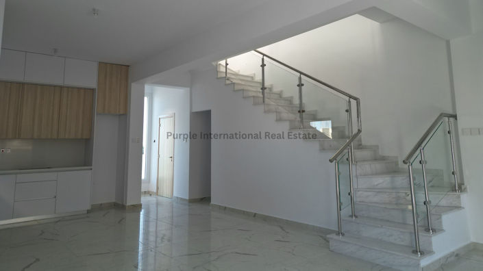 Image No.2-3 Bed Villa for sale