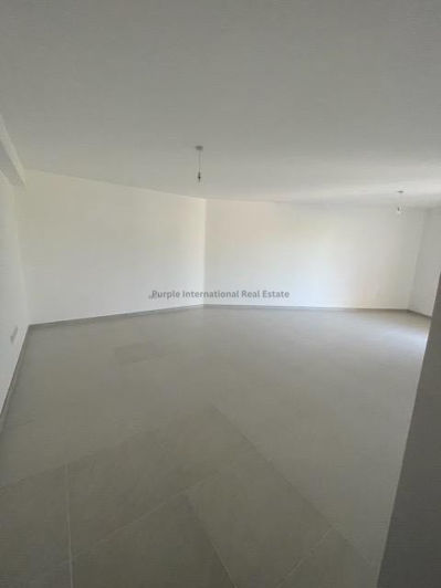 Image No.9-Villa de 5 chambres à vendre à Agios Tychonas