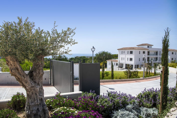 Image No.10-2 Bed Apartment for sale