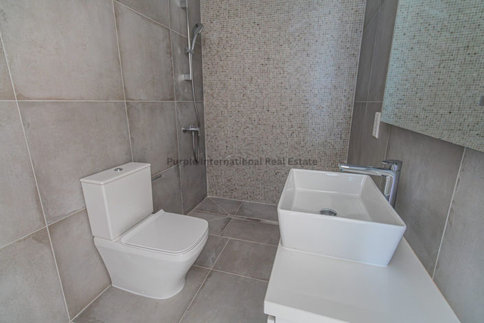 Image No.14-4 Bed Villa for sale