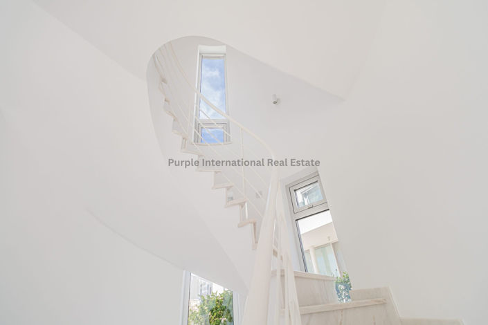 Image No.18-4 Bed Villa for sale