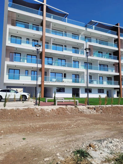 Image No.22-2 Bed Apartment for sale