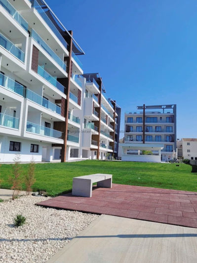 Image No.23-2 Bed Apartment for sale