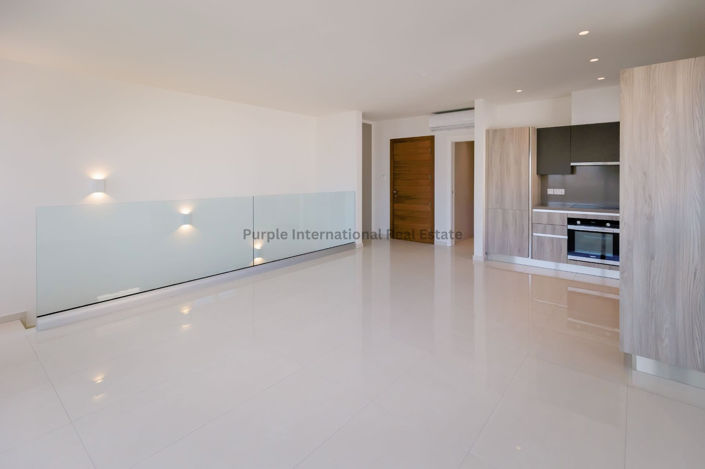 Image No.3-Appartement de 2 chambres à vendre à Germasogeia