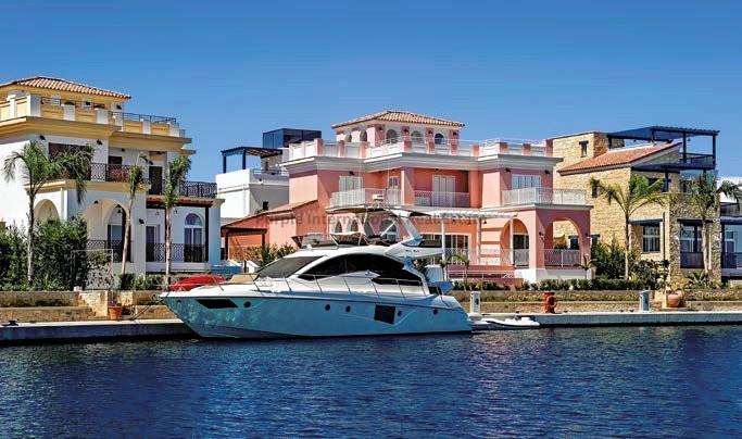 Image No.3-Villa de 4 chambres à vendre à Limassol Marina