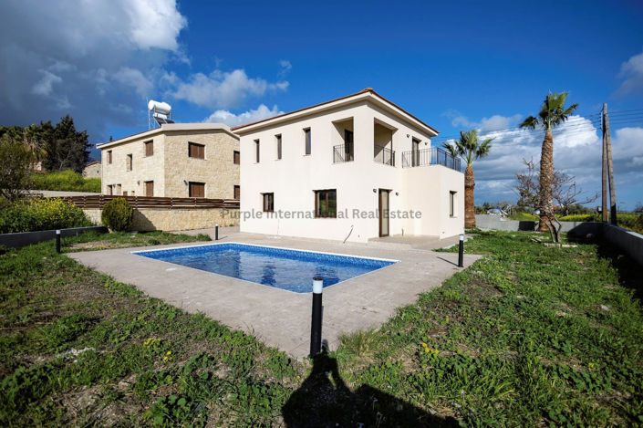 Image No.5-Villa de 3 chambres à vendre à Anogyra