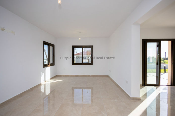 Image No.6-Villa de 3 chambres à vendre à Anogyra