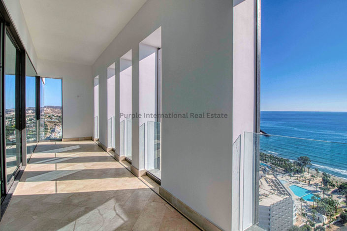 Image No.15-Appartement de 8 chambres à vendre à Parekklisia