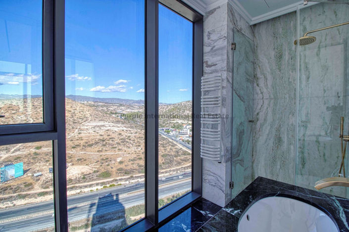 Image No.20-Appartement de 8 chambres à vendre à Parekklisia