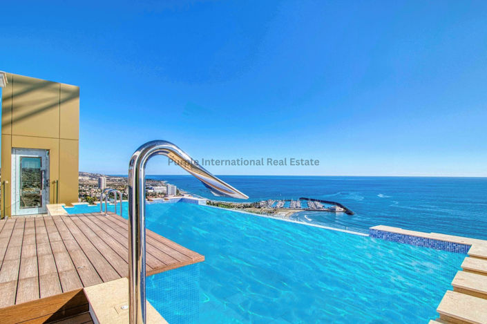 Image No.23-Appartement de 8 chambres à vendre à Parekklisia