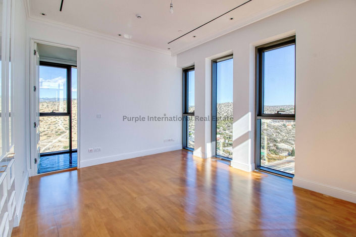 Image No.30-Appartement de 8 chambres à vendre à Parekklisia