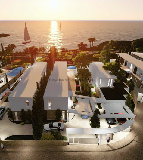 Image No.8-7 Bed Villa for sale