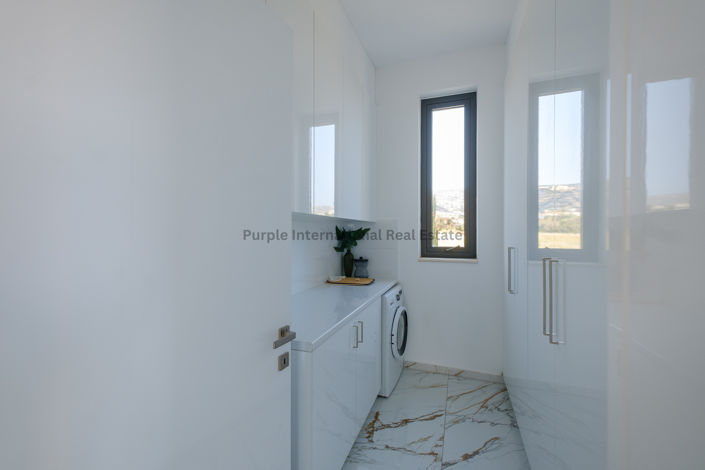 Image No.11-4 Bed Villa for sale
