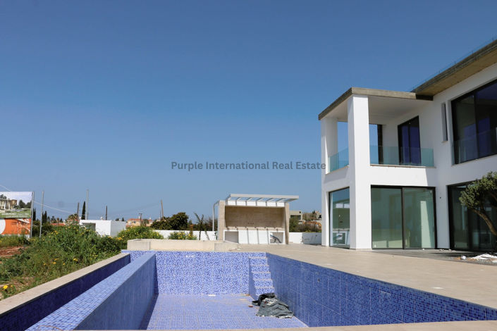 Image No.15-4 Bed Villa for sale