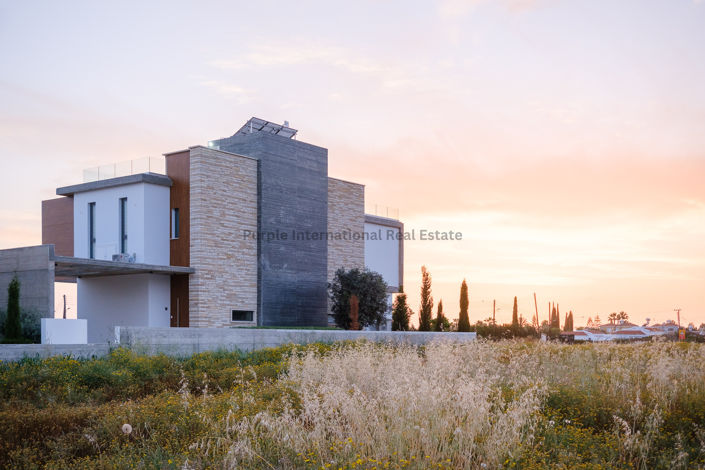 Image No.29-4 Bed Villa for sale