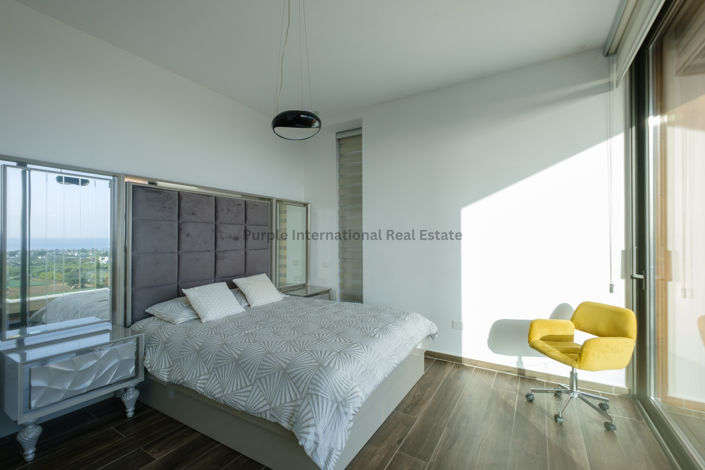 Image No.3-4 Bed Villa for sale