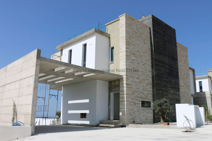 Image No.8-4 Bed Villa for sale