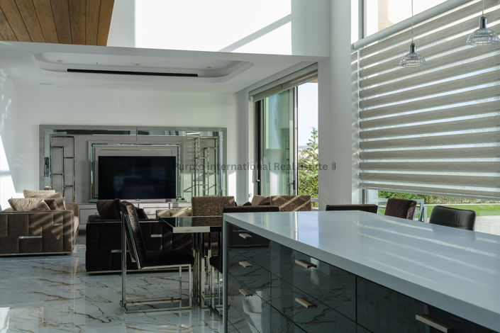 Image No.8-4 Bed Villa for sale