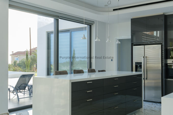 Image No.9-4 Bed Villa for sale