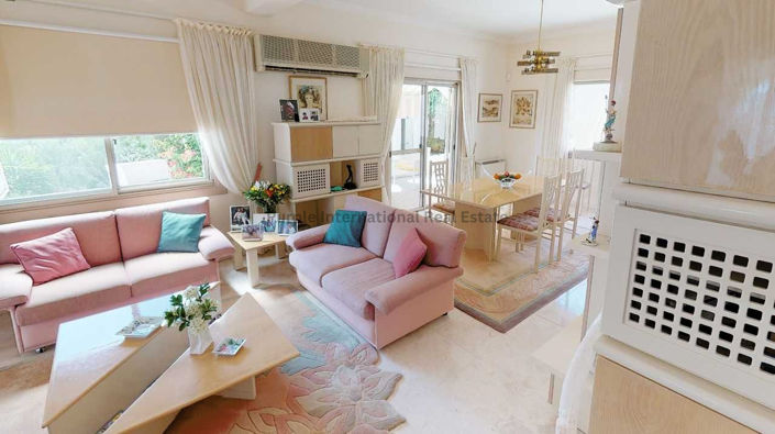 Image No.3-3 Bed Villa for sale