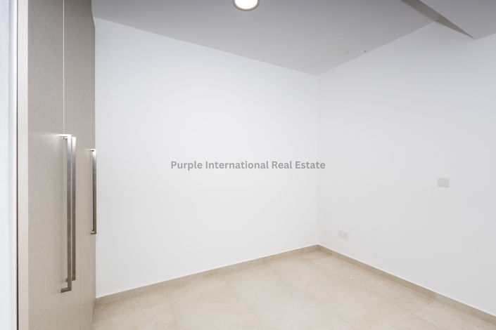Image No.43-5 Bed Villa for sale