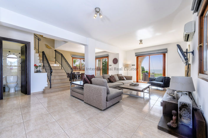 Image No.5-5 Bed Villa for sale