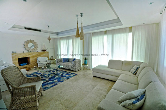 Image No.9-5 Bed Villa for sale