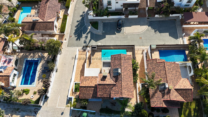 Image No.21-3 Bed House for sale