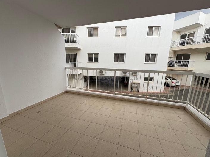 Image No.3-Appartement de 2 chambres à vendre à Paralimni