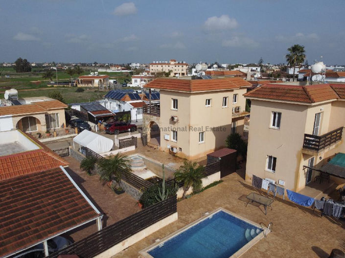 Image No.2-3 Bed Villa for sale