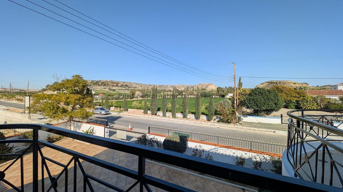 Image No.37-5 Bed House for sale