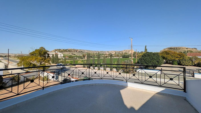 Image No.38-5 Bed House for sale