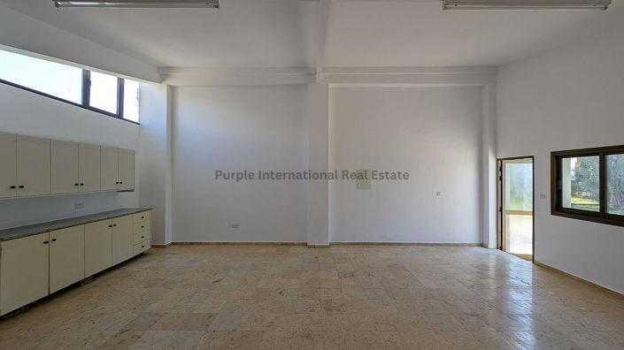 Image No.43-5 Bed House for sale