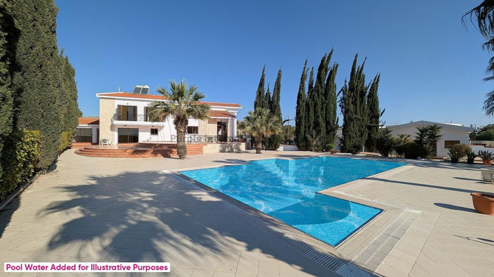 Image No.55-5 Bed House for sale