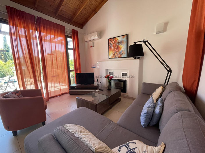 Image No.4-Bungalow de 2 chambres à vendre à Ayia Thekla