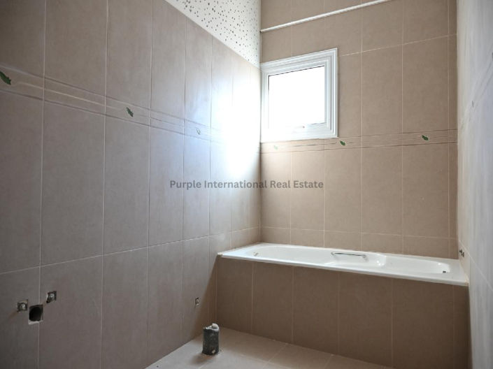 Image No.10-3 Bed Villa for sale