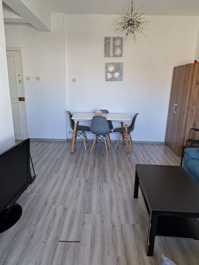 Image No.2-Appartement de 2 chambres à vendre à Larnaca