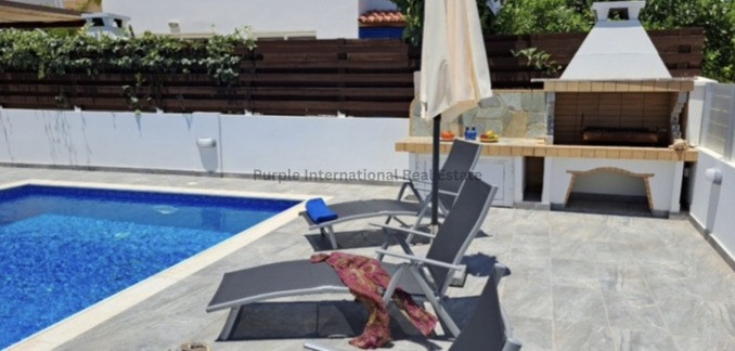 Image No.10-2 Bed Villa for sale