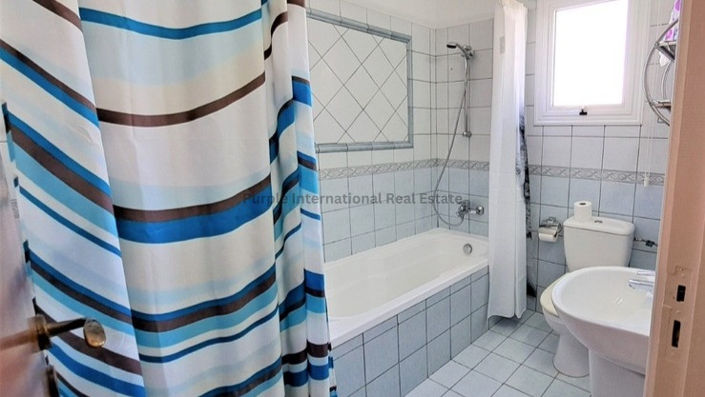 Image No.5-2 Bed Villa for sale