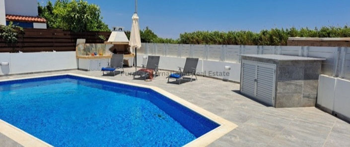 Image No.7-2 Bed Villa for sale