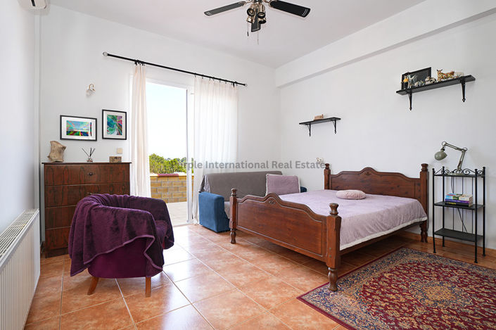 Image No.11-3 Bed Villa for sale