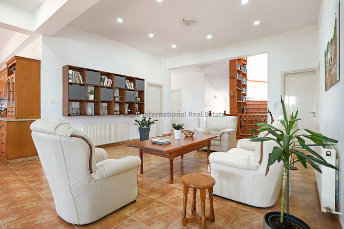 Image No.6-3 Bed Villa for sale