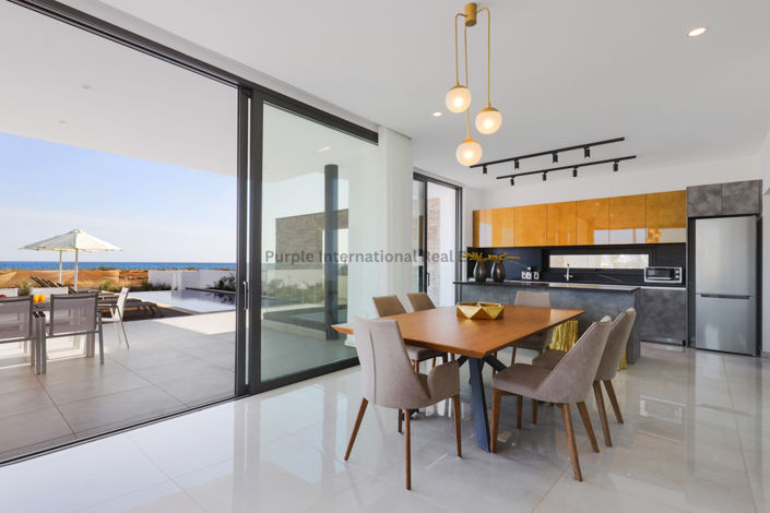 Image No.3-5 Bed Villa for sale